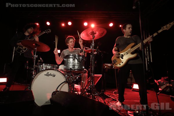 FLAT WORMS - 2023-10-18 - PARIS - Point Ephemere - 